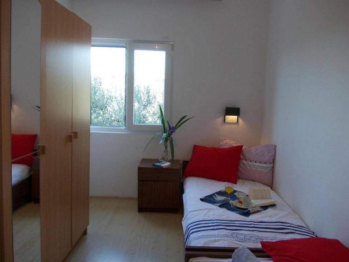 Family Friendly House With A Parking Space Primosten - 17979 Εξωτερικό φωτογραφία